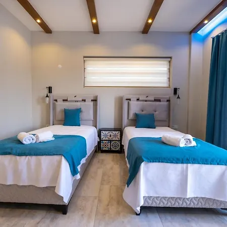 Dumi House Φετιγιέ